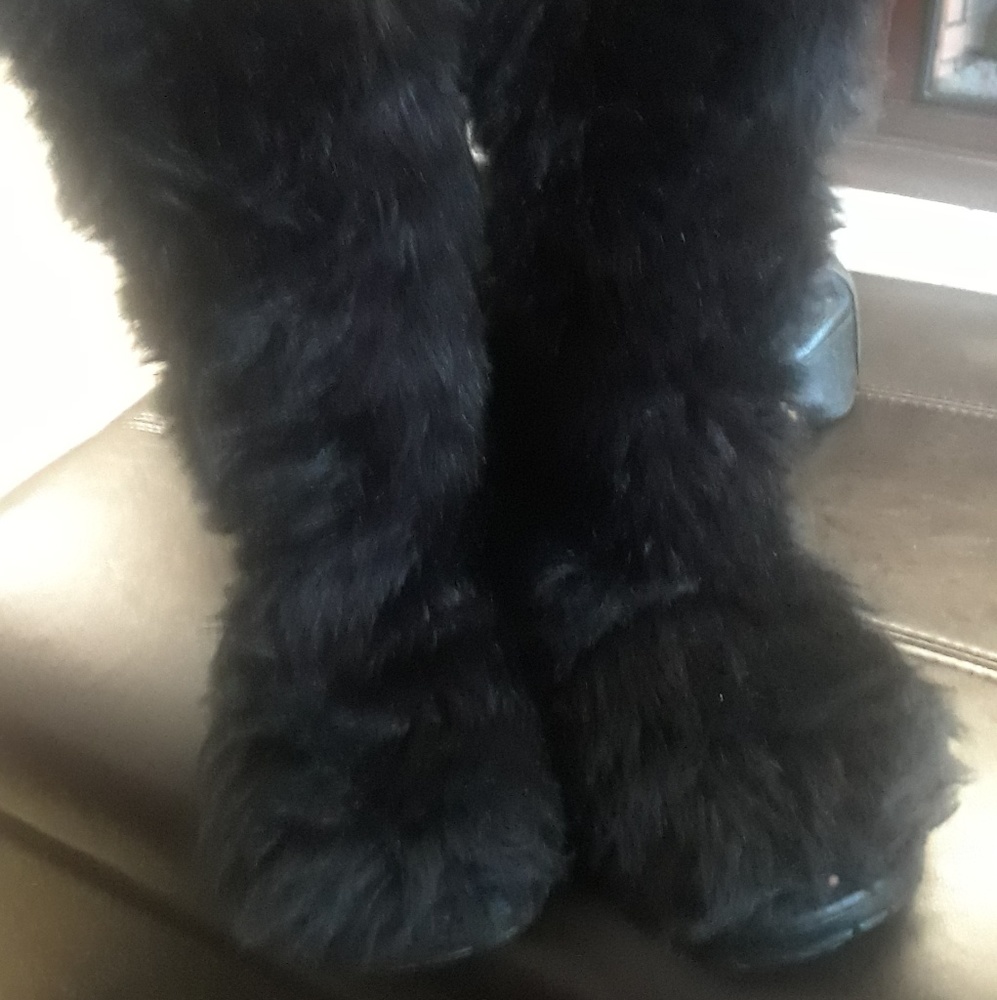 Colin Stuart pom pom boots